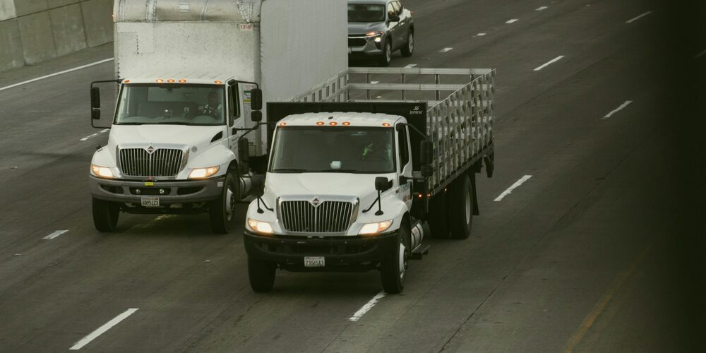 Iron Lion 26-foot box truck — 26′ Box Truck — Unit 2